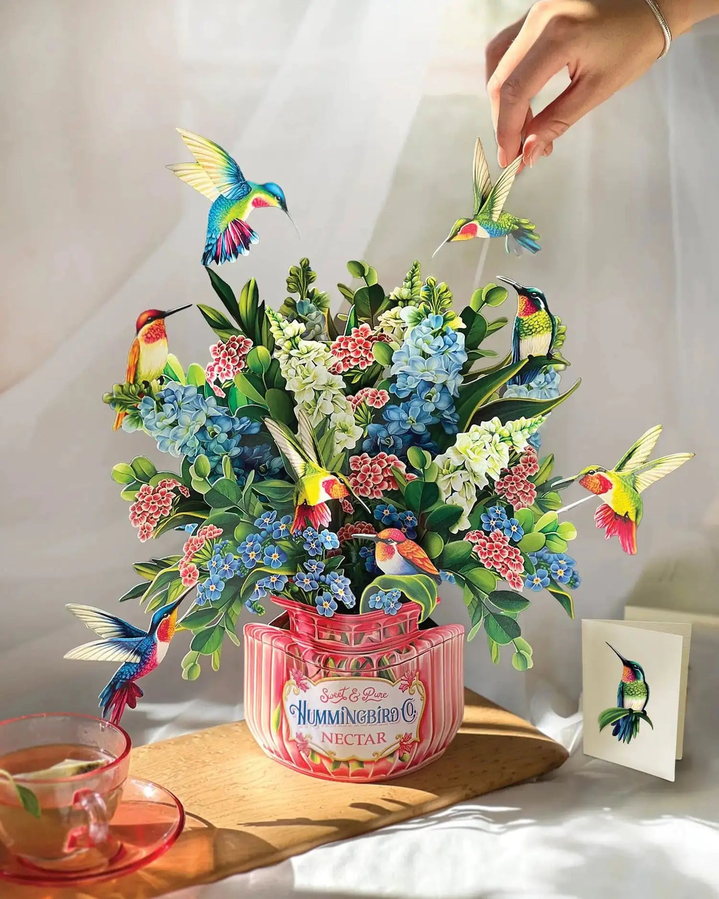 💐 Hummingbird Oasis Floral Decor 💖 | Handcrafted Paper Bouquet with Realistic Hovering Birds 🕊️-CU